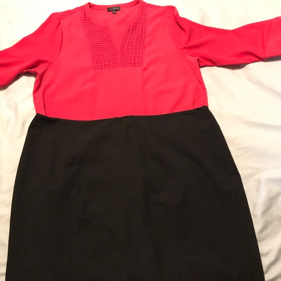 20-B). New 🌺 Lovely Blouse (skirt NOT included) - Picture 4 of 6
